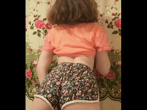❤️ Секси млада беба скида шортс пред камером ❤ Секс на sr.pornmega.ru ☑